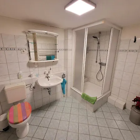 费沃莫因莫因公寓 * Gross Petershagen